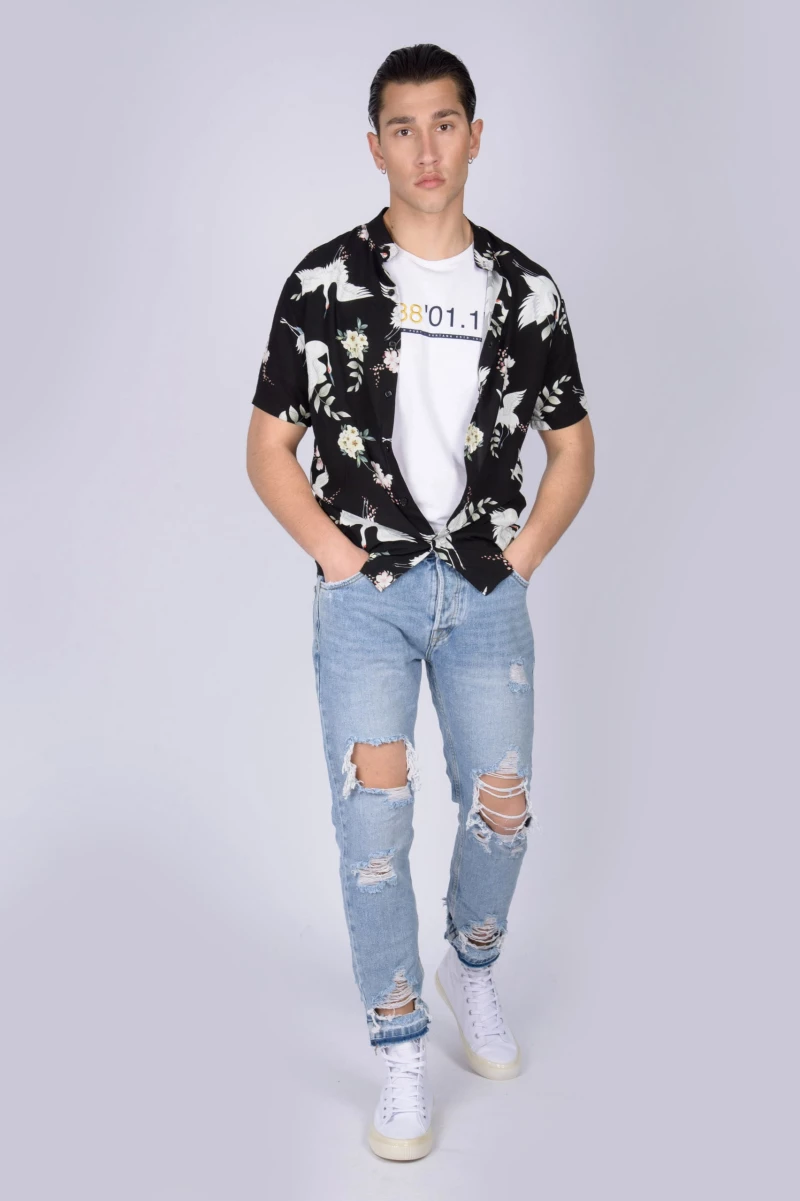 Τζιν Straight Fit με σκισίματα