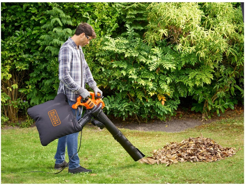 Ηλεκτρική σκούπα με Σακούλα Black & Decker beblv260-qs