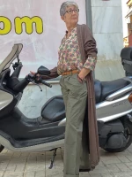 Λαδί chino παντελόνι Rinascimento Λαδί