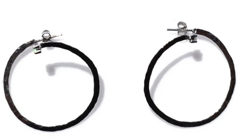 Χειροποίητα ασημένια σκουλαρίκια 925ο κρίκοι σφυρήλατα καρφωτά σε ασημί επιμετάλλωση με λευκά ζιργκόν IJ-020396A