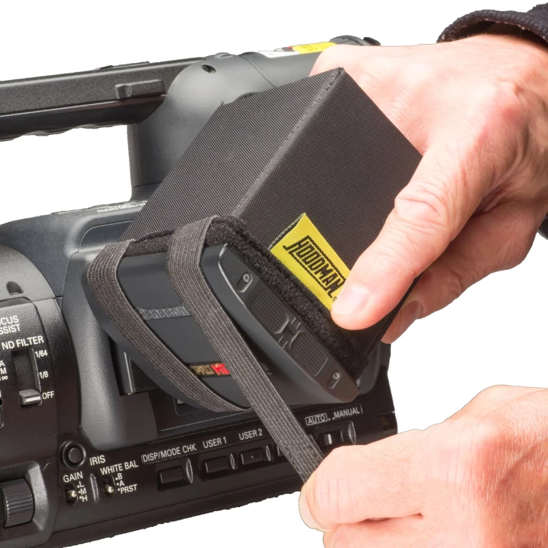 Hoodman H-400 Camcorder LCD Hood For 3.5 to 4"