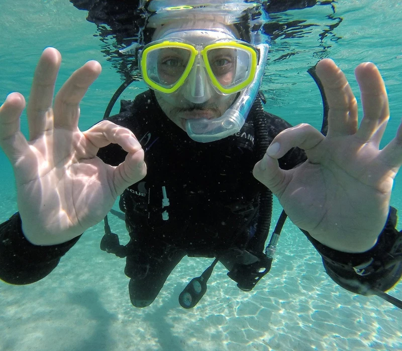 90' snorkeling με στολή & private εκπαιδευτή για 1 άτομο!