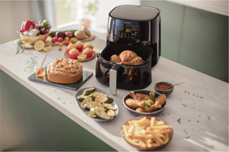 Philips - HD9270/96 AirFryer / Home and Kitchen