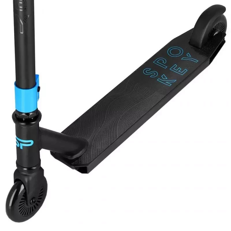 The Spokey Revert Bl 929401 stunt scooter