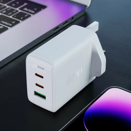 Acefast Φορτιστής Ταξιδίου Acefast A44 Fast Charging 2xUSB-C PD65W USB-A GaN Λευκός 39900 6974316281801