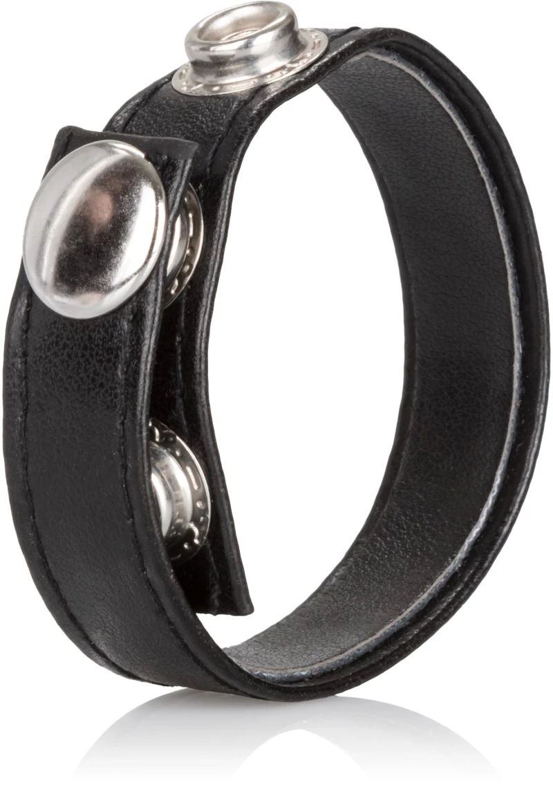 Calexotics Leather 3-Snap Ring