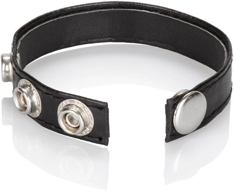 Calexotics Leather 3-Snap Ring