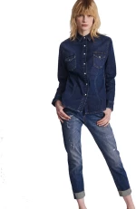 Staff Irene WMN Crop/Jean