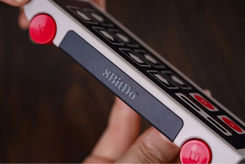 8BitDo N30 Wireless Mobile Charger / Nintendo Switch