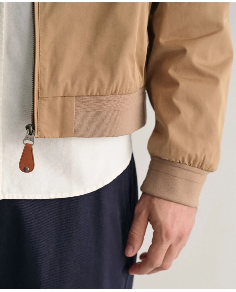 ΜΠΟΥΦΑΝ GANT Lightweight Bomber 3592-65860930, Χρώμα BEIGE