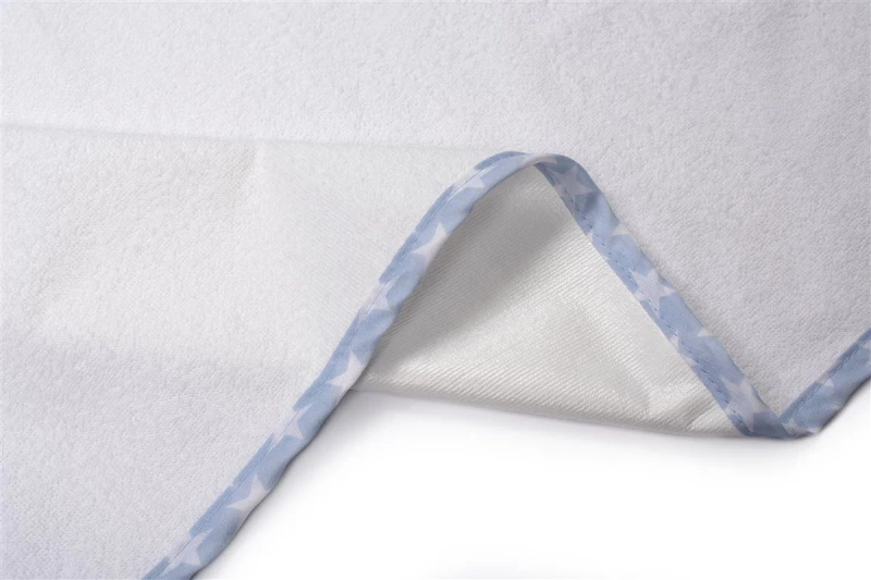 Σελτεδάκι Αδιάβροχο bebe Stars 59 67X90 Λευκό/Σιελ 100%  Cotton