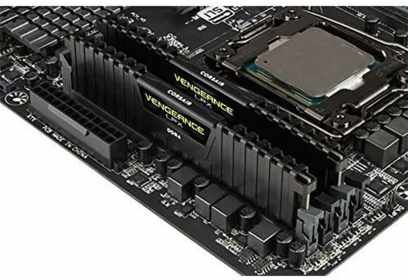 Μνήμη RAM Corsair CMK16GX4M2A2400C14DD DDR4 16 GB