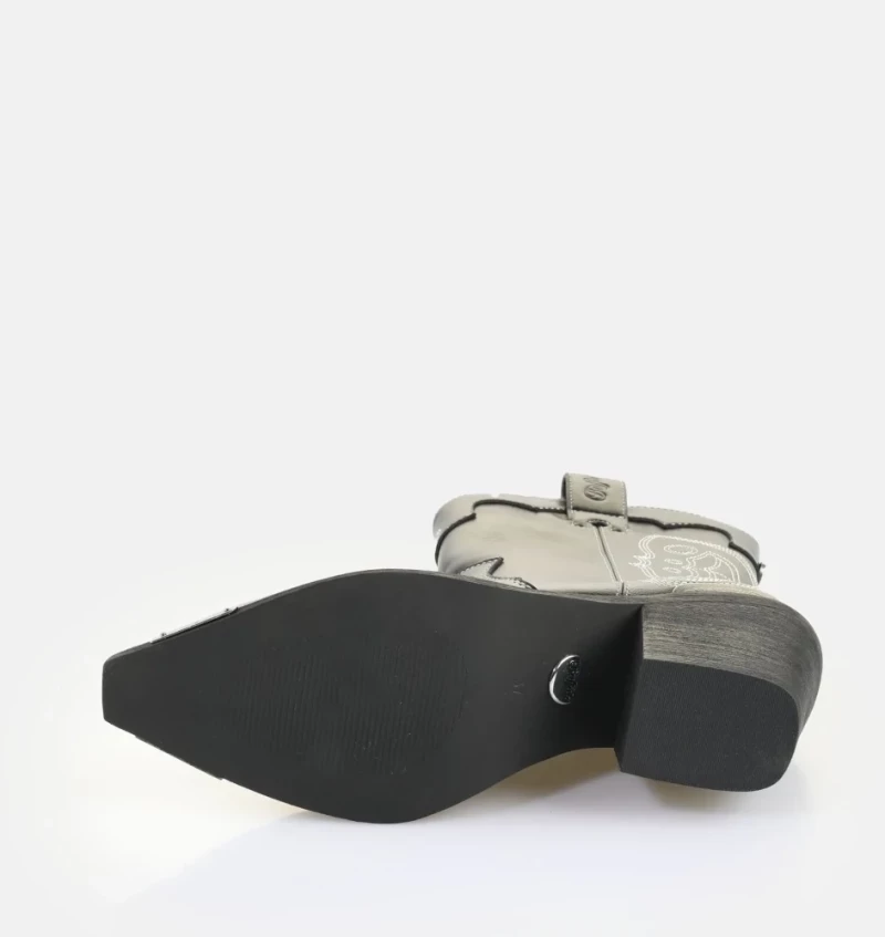 Buffalo Woman West Boot Mid