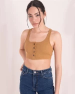 Γυναικείο crop top με διακοσμητικά κουμπιά 47% βαμβάκι
