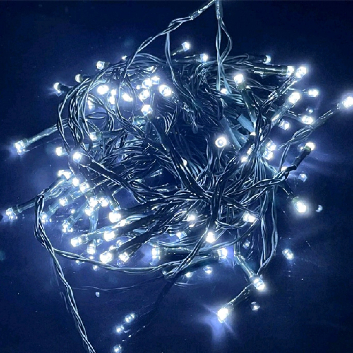 Χριστουγεννιάτικα Λαμπάκια Μπαταρίας 20m με 200 Microled, Αδιάβροχα IP44, Λευκού Ψυχρού Φωτισμού και 8 Προγράμματα