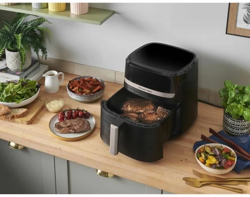 Φριτέζα με Αέρα Russell Hobbs