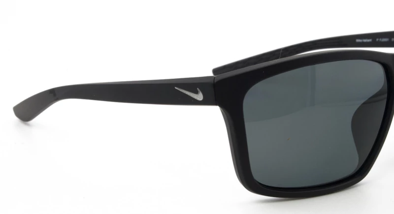 NIKE VALIANT P FJ2001 010