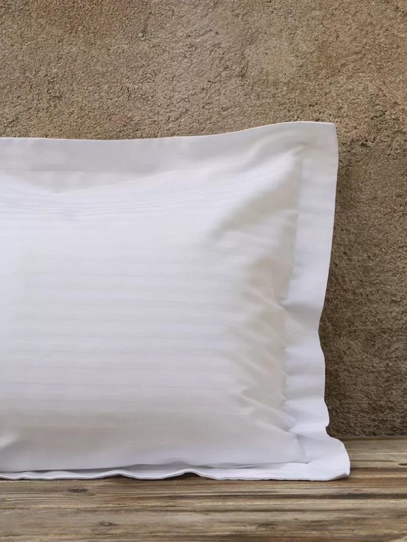 Μαξιλαροθήκη Cotton Satin, 240 T.C., 1 cm striped Λευκό Μαξιλαροθήκη 52x75 με oxford 3 πλευρών