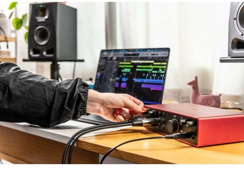 Ήχος Εισόδου Focusrite MOSC0035
