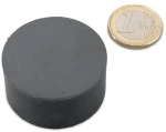 Μαγνήτης Δίσκος Φ40x20mm Φερρίτης Δύναμη Έλξης 4,7kg