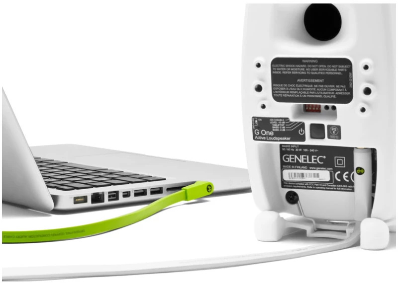 Oyaide D+ MYR Class B - 1.5 M - Καλώδιο Mini Jack stereo - 2 RCA 1.5 μέτρο