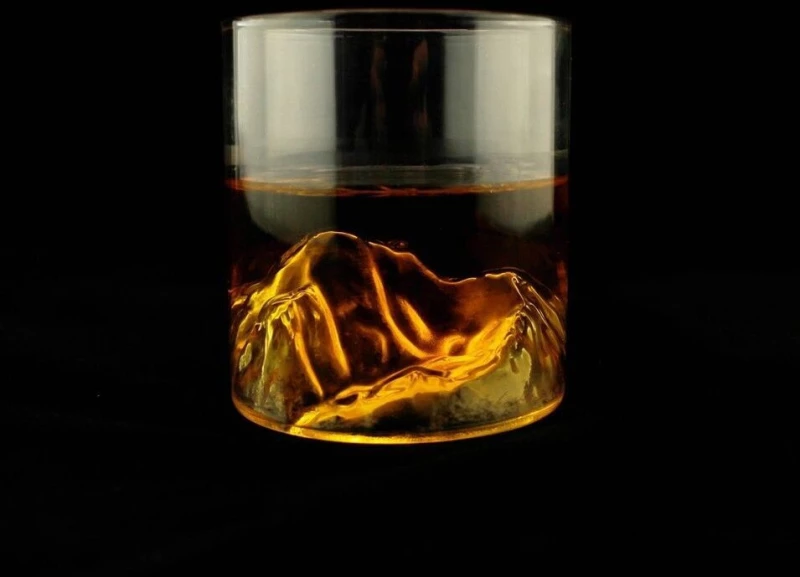 Winkee - Whiskey glass - Whiskey on the rocks / Gadgets