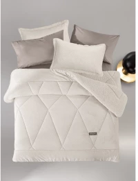 Κουβερτοπάπλωμα Υπέρδιπλο Saint Clair Serena Ivory 220x240