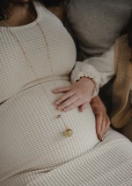 Proud Mama Μενταγιόν με Αλυσίδα Bola Olivia Gold Chain Αμέθυστος