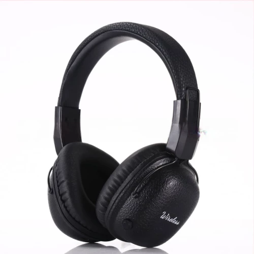 Ακουστικά Ασύρματα Over-Ear Bluetooth 5.4 με Heavy Bass & Retro Design BASS-200 σε Μαύρο Χρώμα