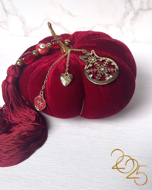 Velvet Prosperity Pomegranate