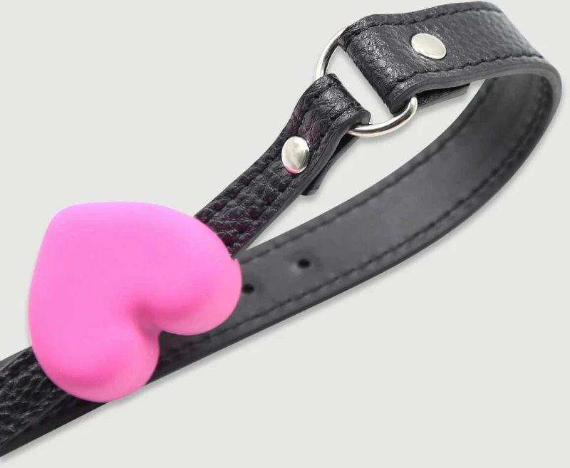 Φίμωτρο Με Μπάλα Καρδιά & Δερμάτινο Ιμάντα Heart Shaped Ball Gag With Leather Strap – Ροζ/Μαύρο