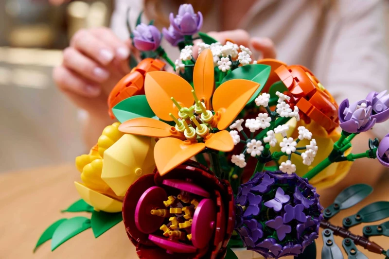 LEGO BOTANICALS 10345 Flower Arrangement