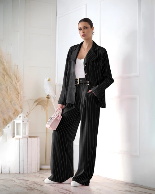 Ριγέ σετ σακάκι και παντελόνι wide leg