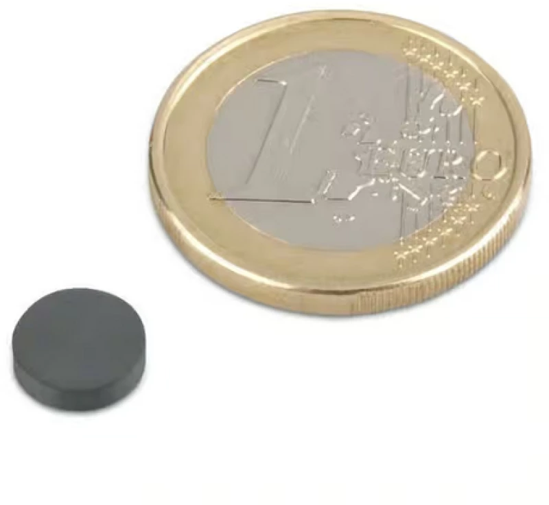 Μαγνήτης Δίσκος Φ8x2mm Φερρίτης Δύναμη Έλξης 150γρ