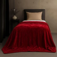 Κουβέρτα μονή κόκκινη βελουτέ από 100% polyester 150x220εκ.