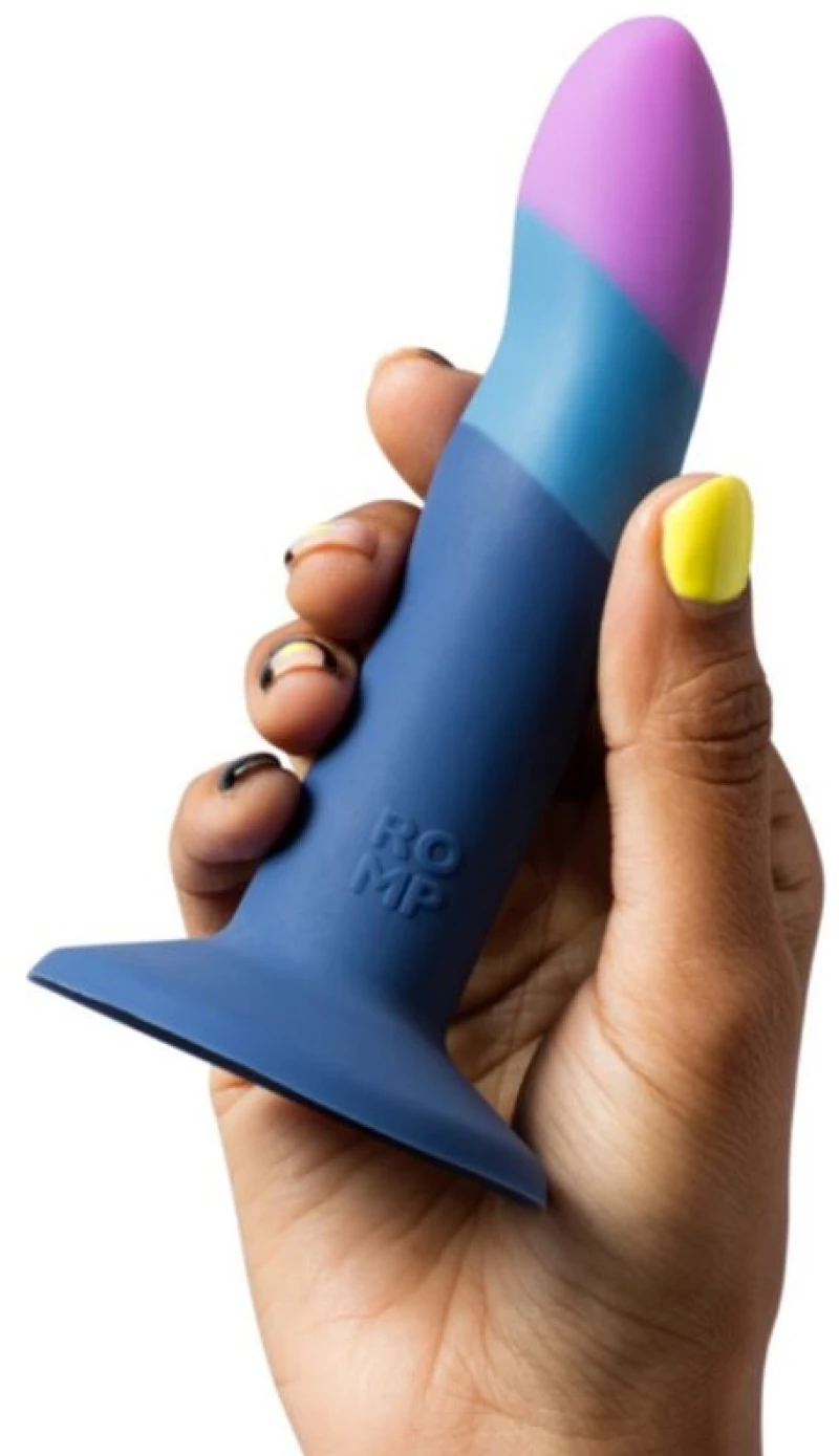 ROMP - PICCOLO HARNESS + SILICONE DILDO WITH TRICOLOR SUCTION CUP 14 CM