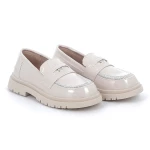 Παπούτσια loafers τρακτερωτή σόλα Mayoral 46558-Crudo