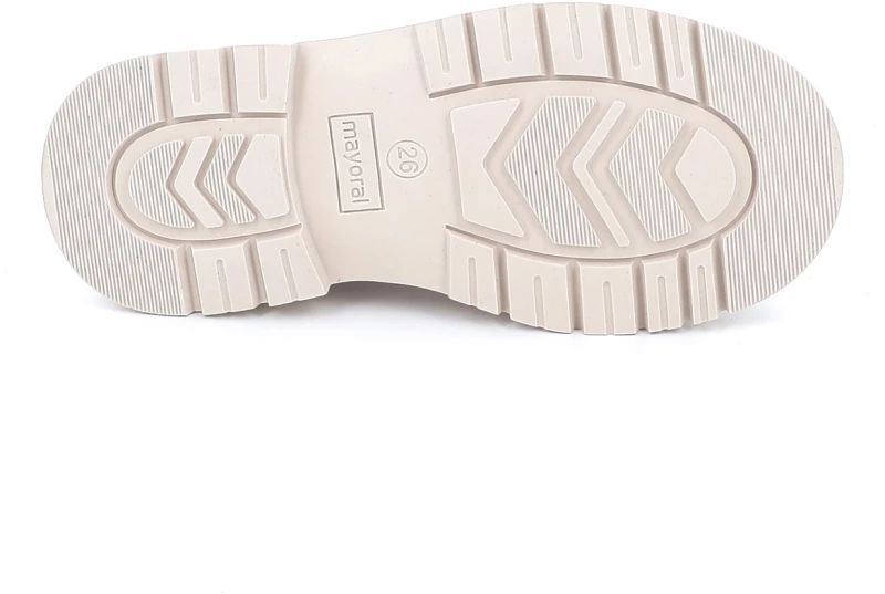 Παπούτσια loafers τρακτερωτή σόλα Mayoral 46558-Crudo