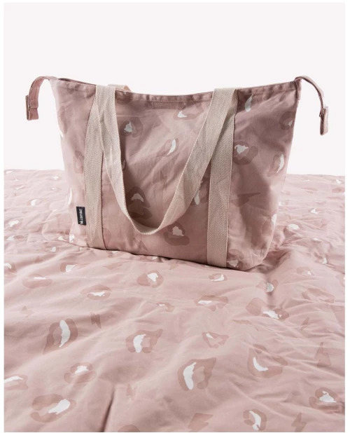 Minene – Picnic Blanket Pink Leopard